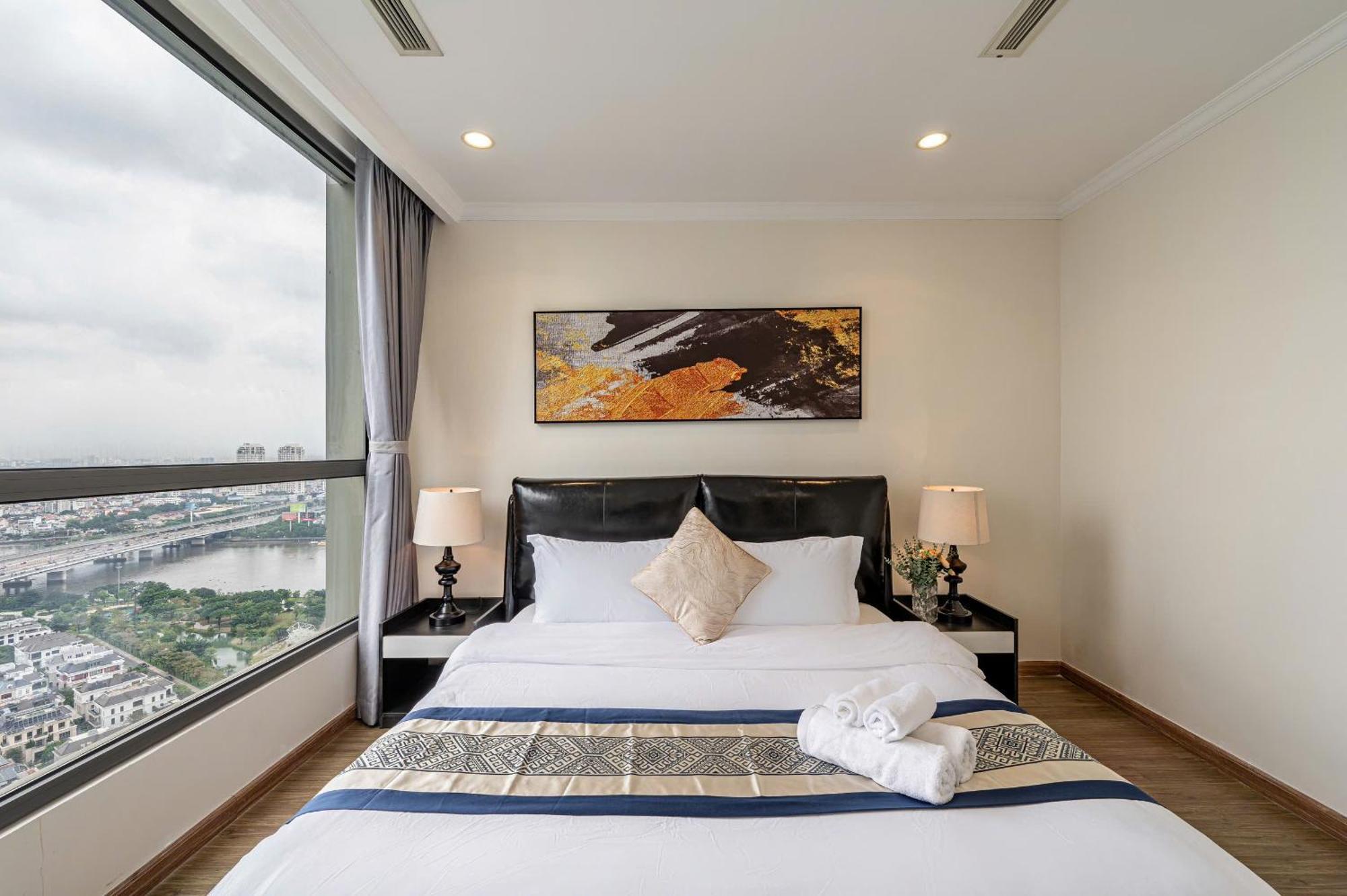 Luxury Apartment At Vinhomes Central Park Ho Chi Minh City Exterior photo